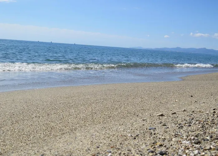 T3 500m Plage, Parking Prive, Animaux Admis - Fr-1-529-298 Apartment *